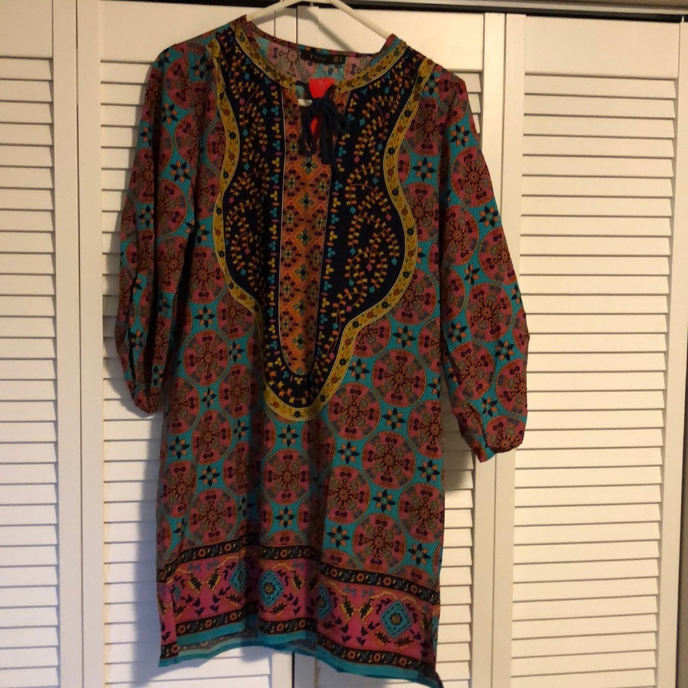 Multicolor cover up